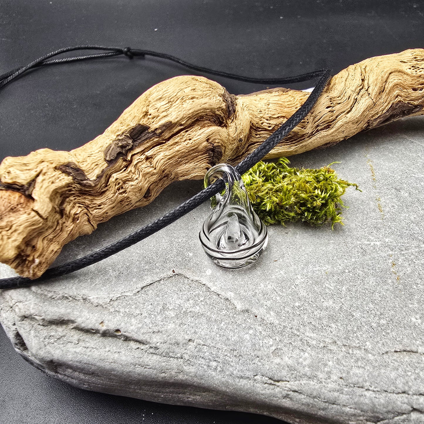 Pendentif d'olfactothérapie® - Modèle HOMME en forme de goutte
