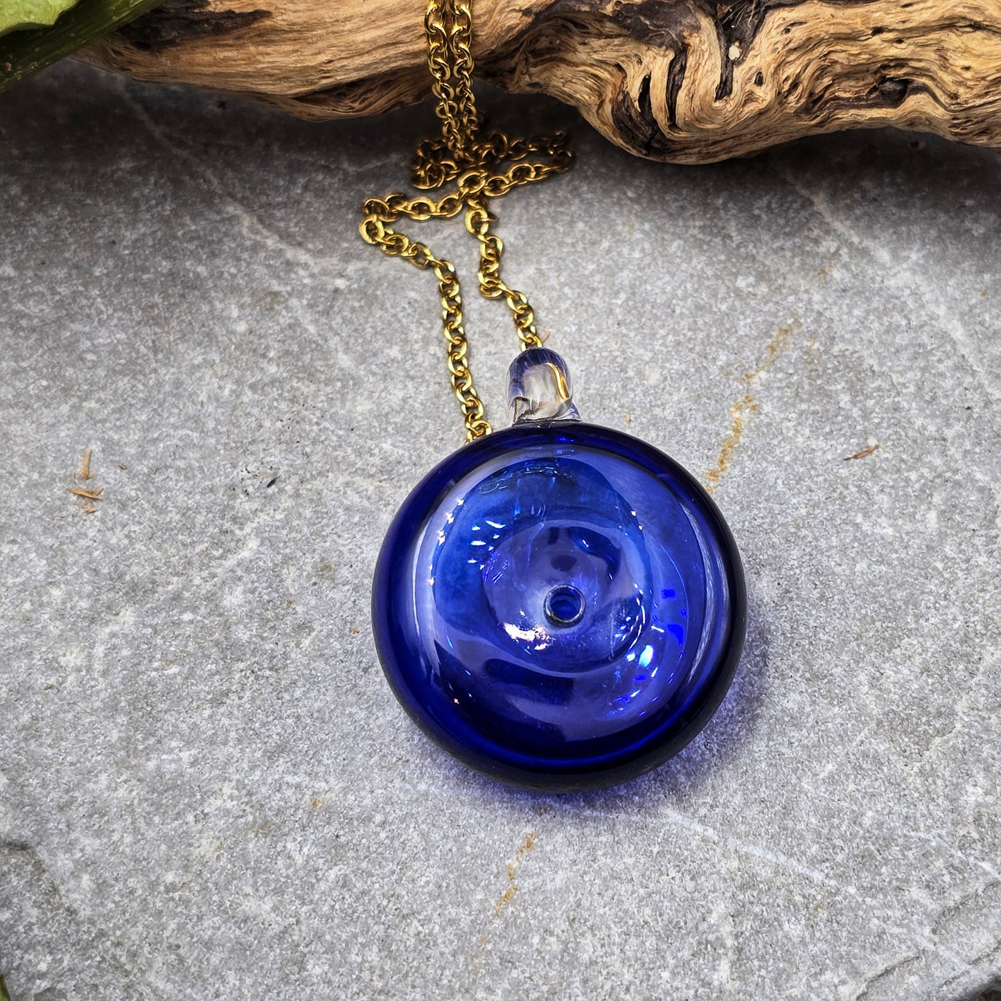 Olfactotherapy® pendant / Essential oil diffuser