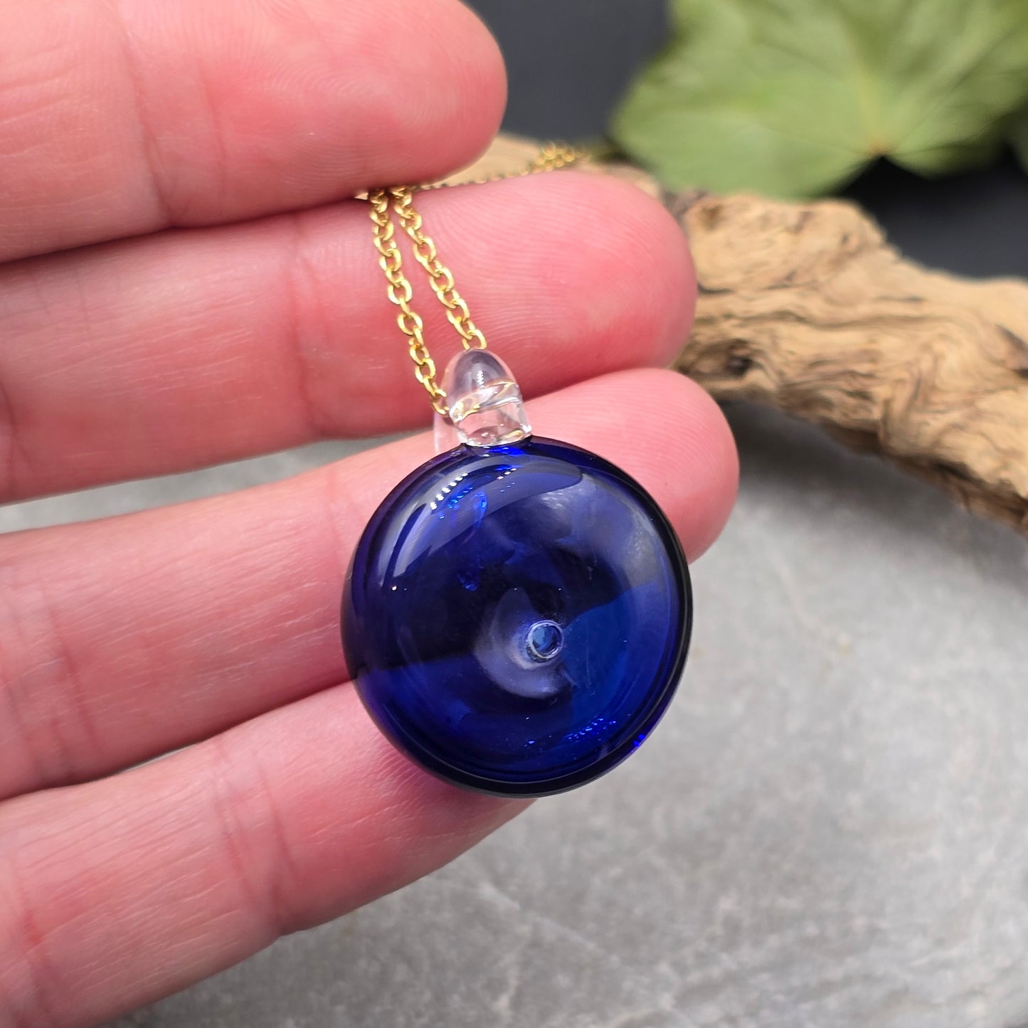 Olfactotherapy® pendant / Essential oil diffuser
