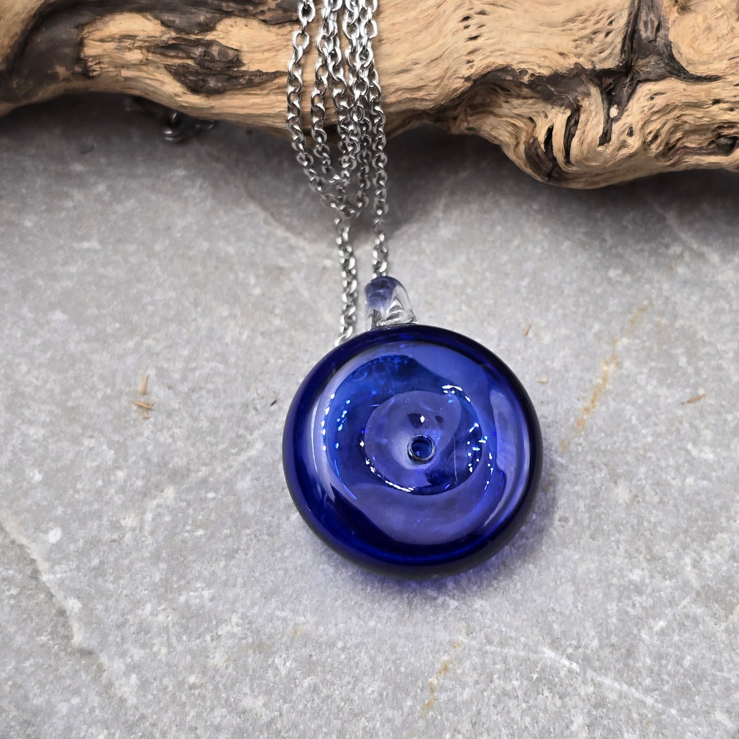 Olfactotherapy® pendant / Essential oil diffuser