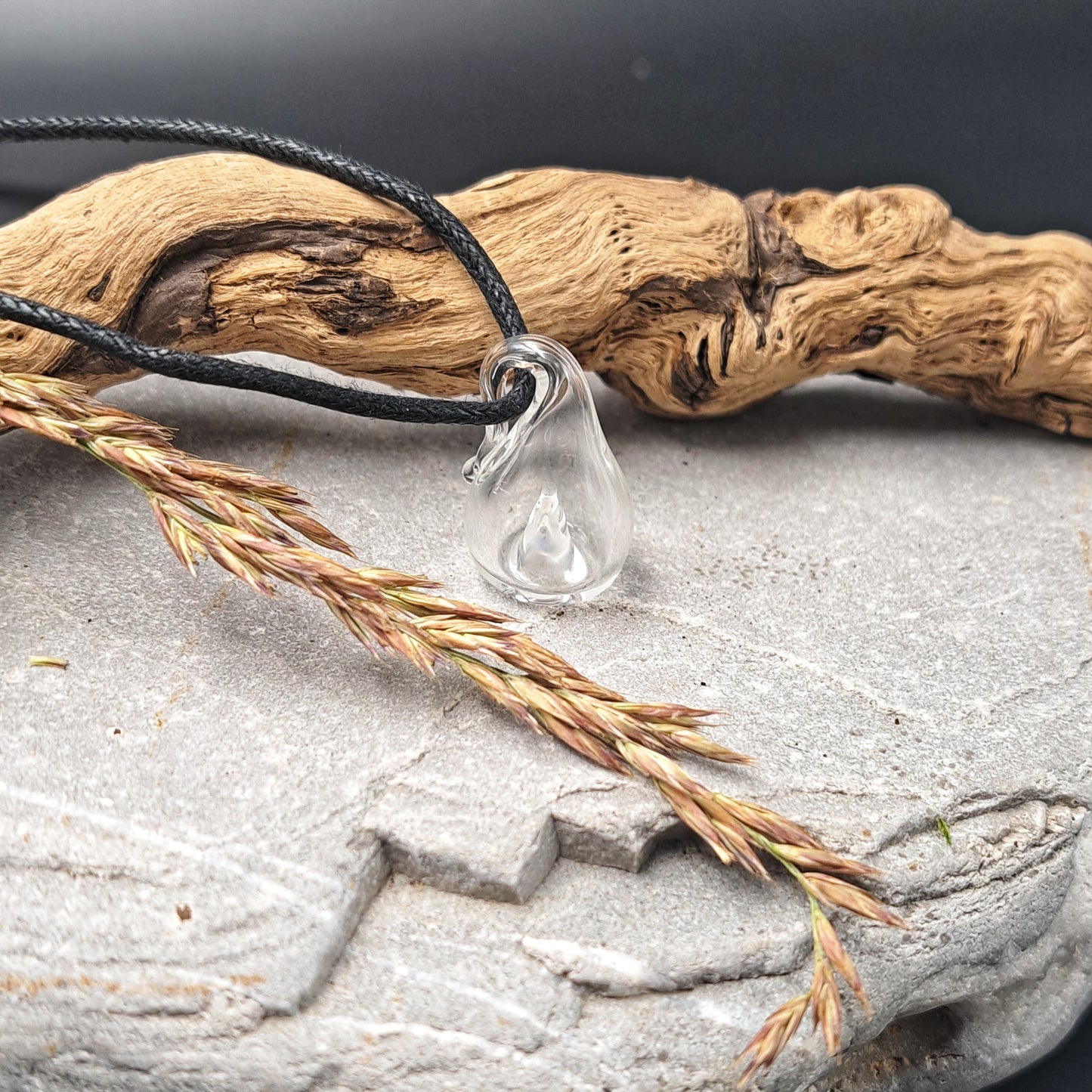 Pendentif d'olfactothérapie® - Modèle HOMME en forme de goutte