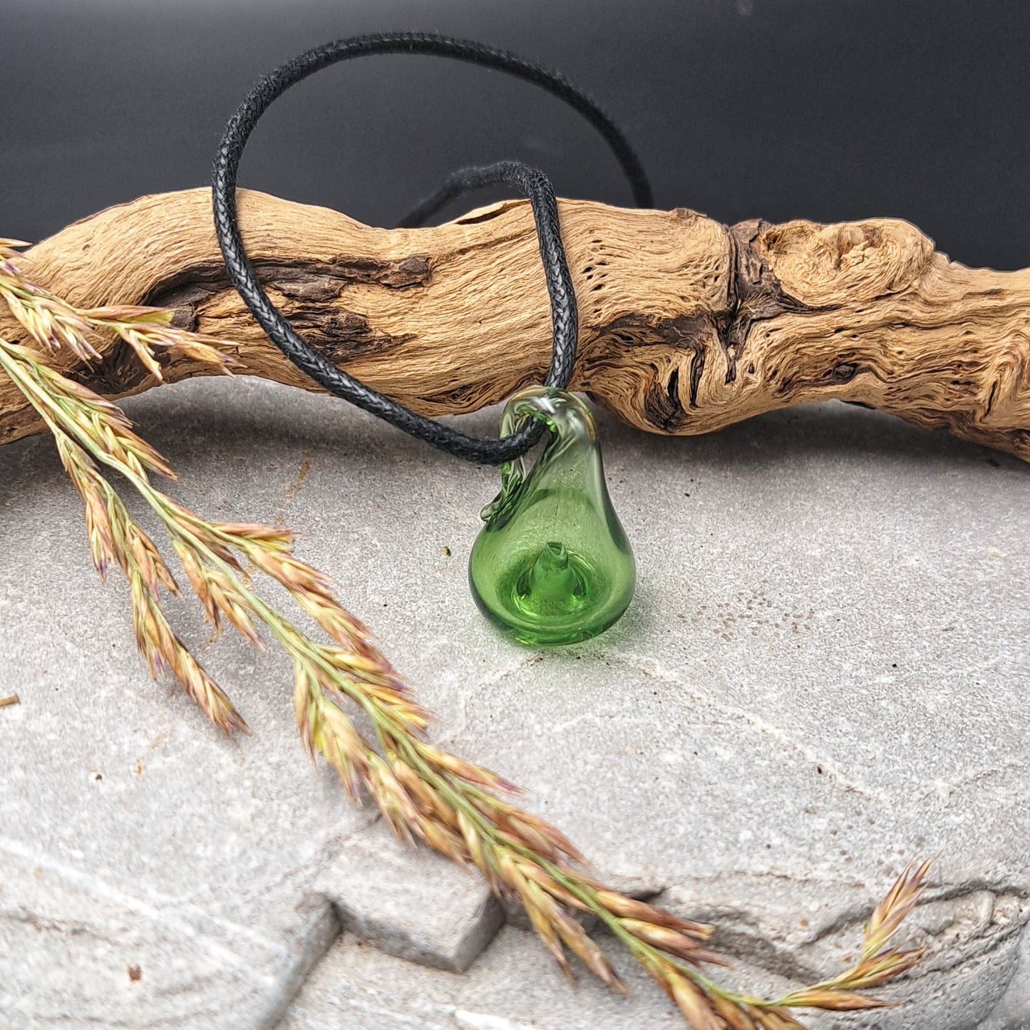Pendentif d'olfactothérapie® - Modèle HOMME en forme de goutte