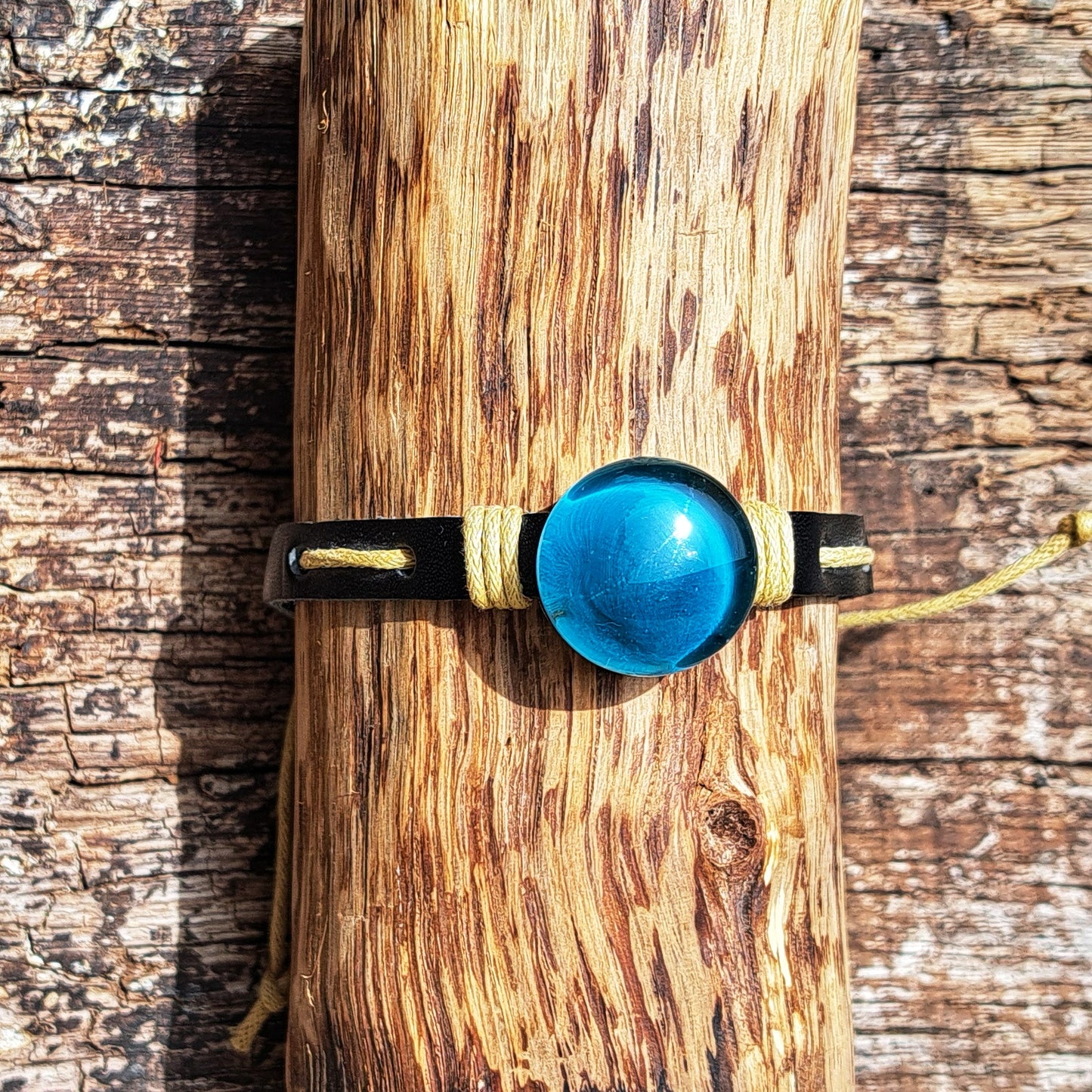 Bracelet ajustable en verre fabriqué à la main "Blue"