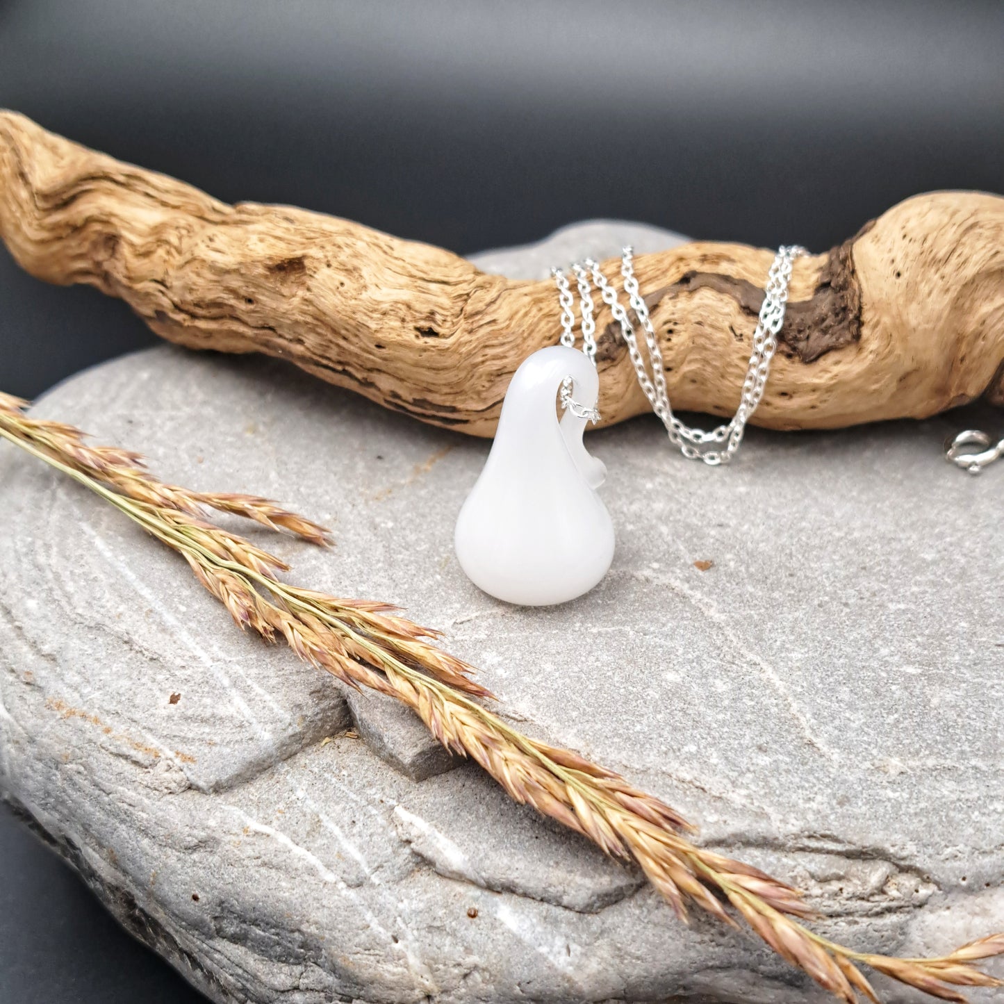 Pendentifs d'olfactothérapie uniques