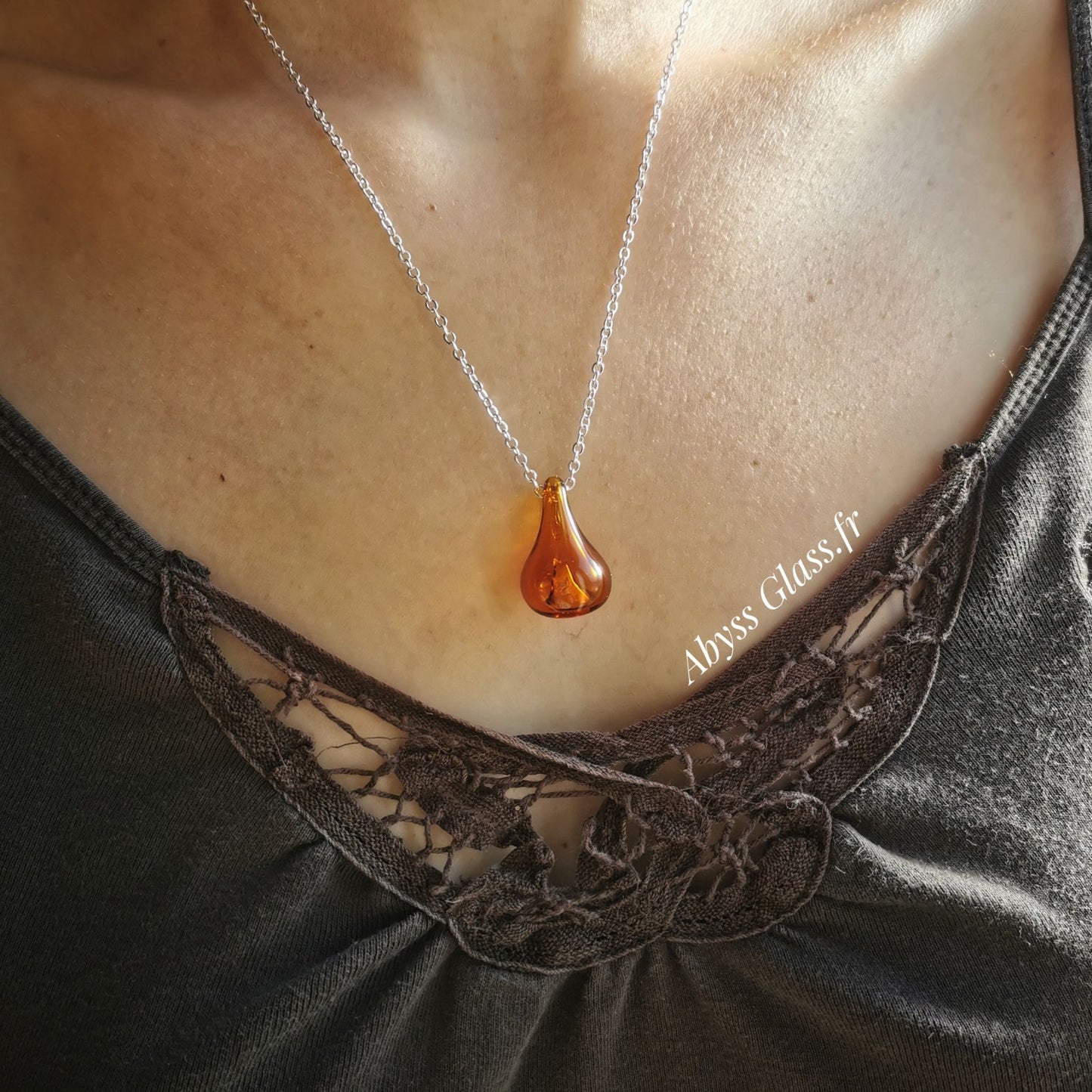 Olfactotherapy® pendant / Essential oil diffuser