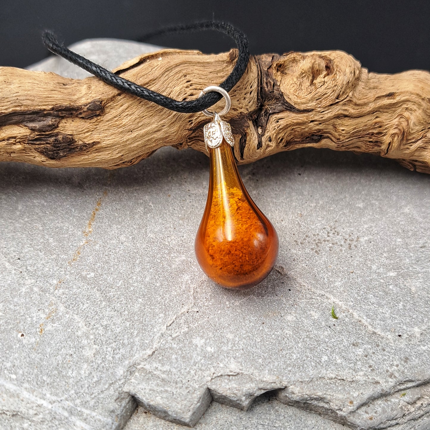 Pendentif mémorial