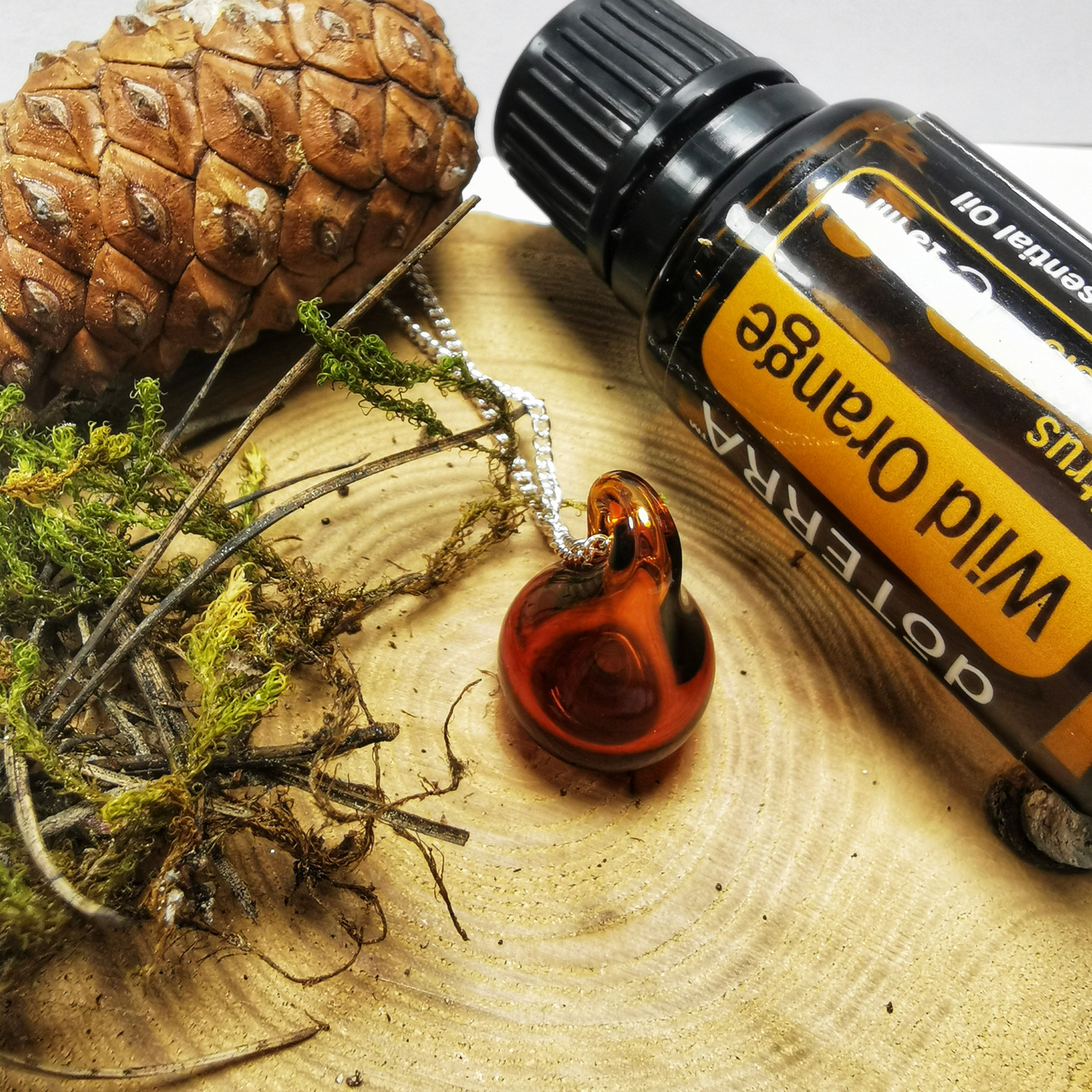 Olfactotherapy® pendant / Essential oil diffuser