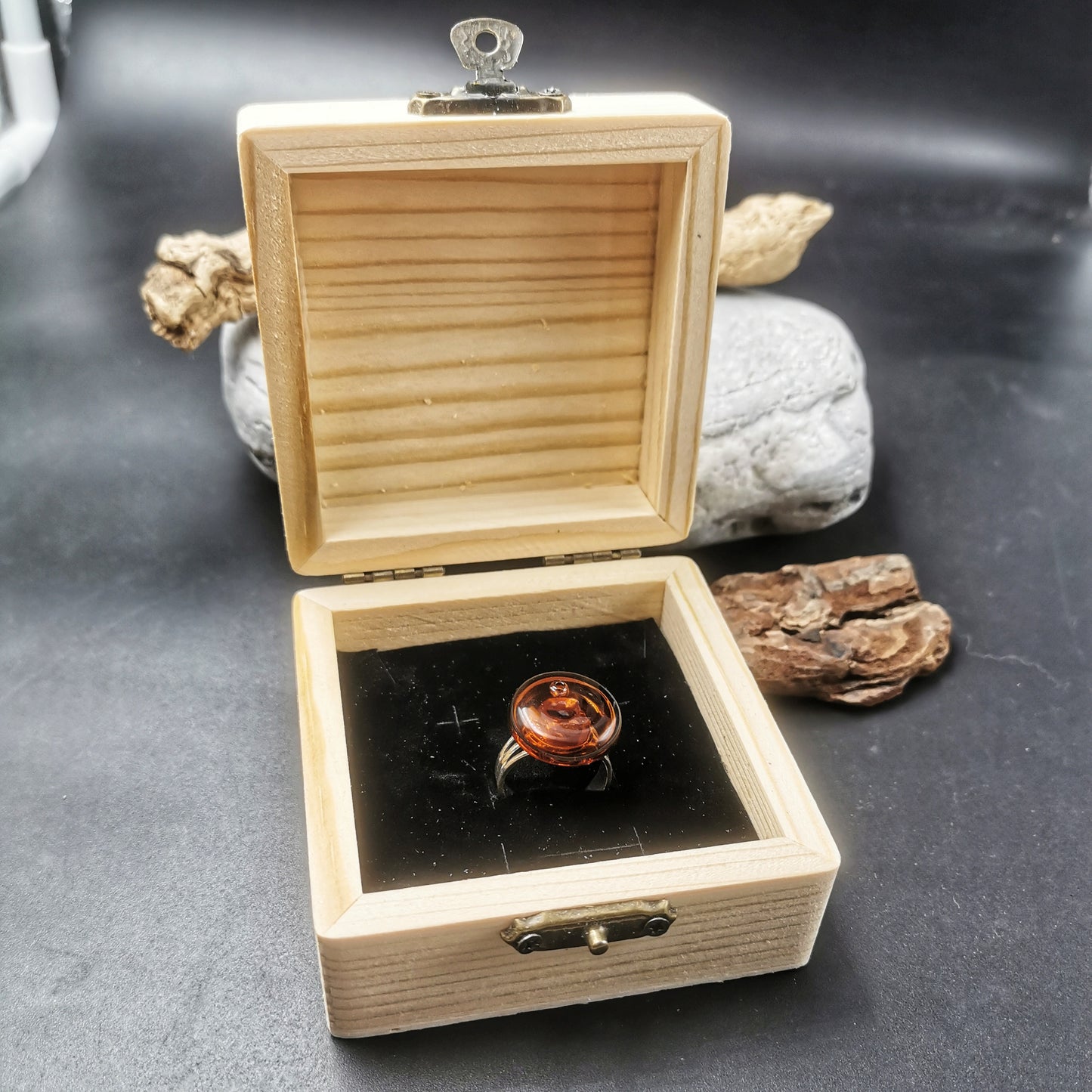 Écrin à bijou en bois