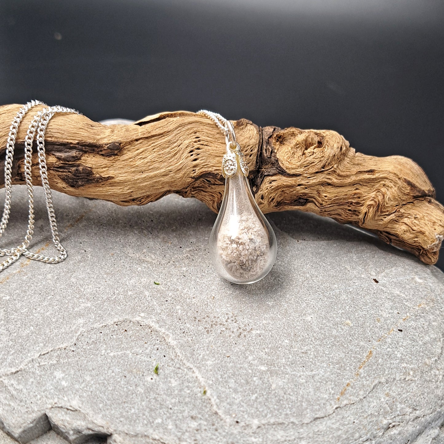 Pendentif mémorial