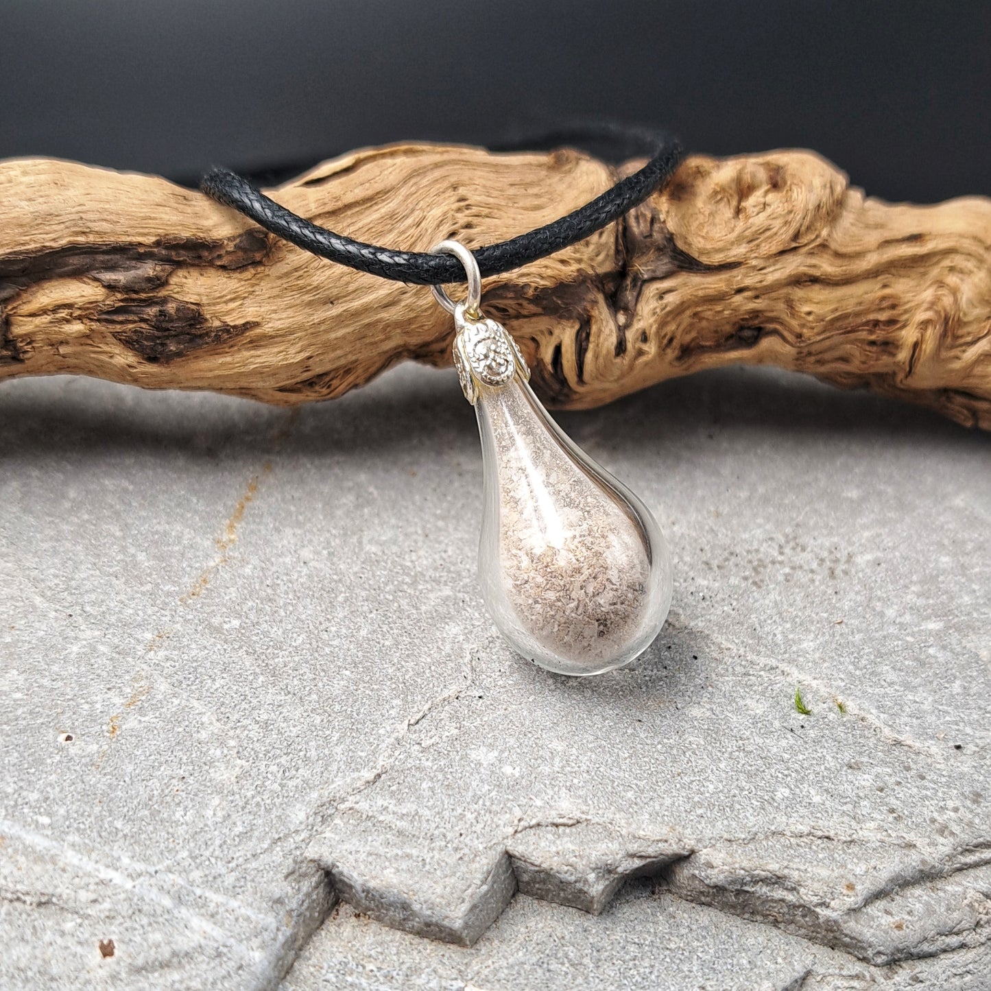 Pendentif mémorial