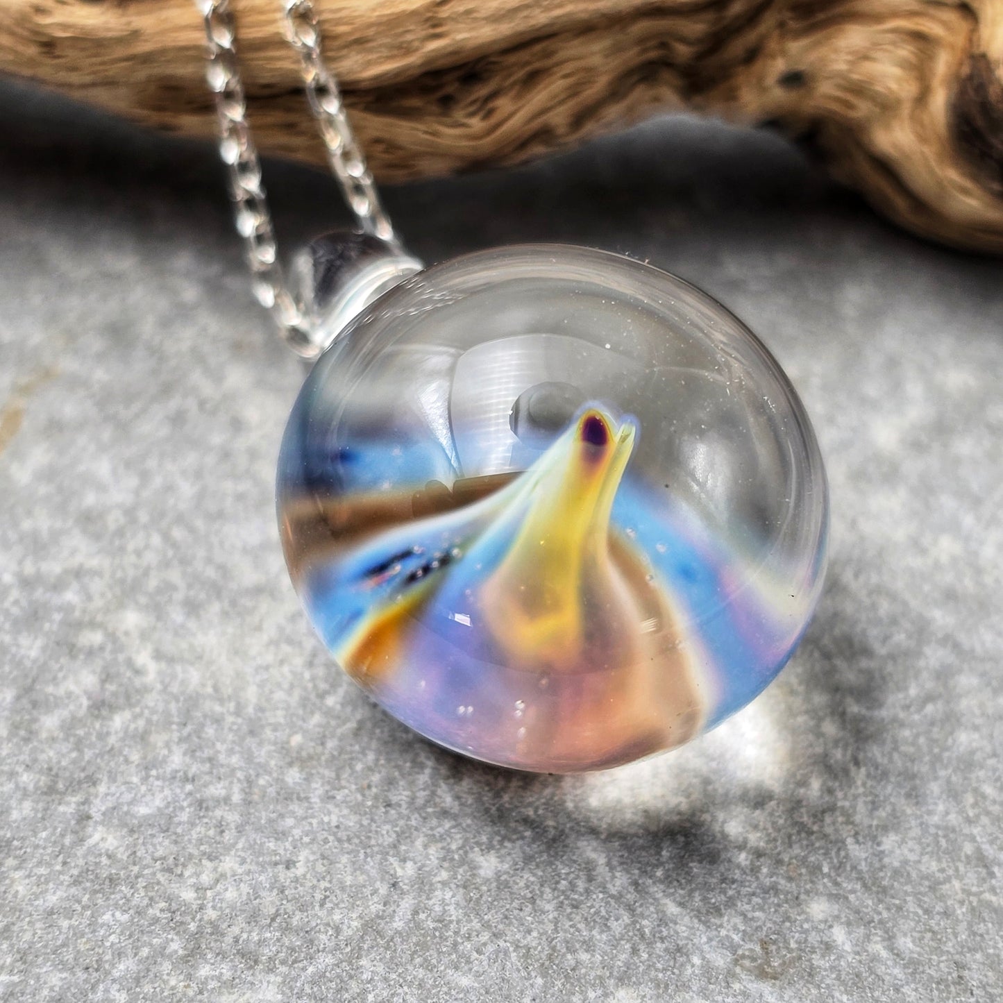 Pendentif Univers "Symposium"