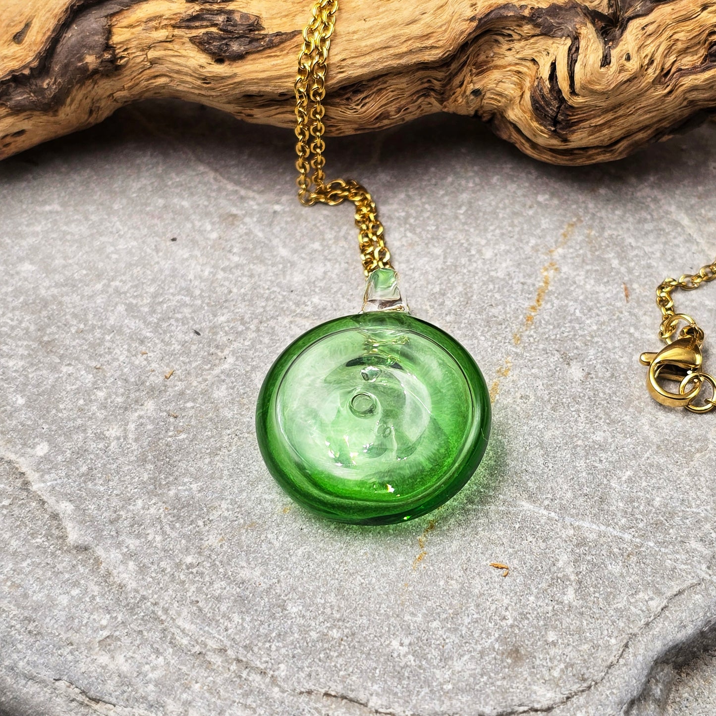 Olfactotherapy® pendant / Essential oil diffuser