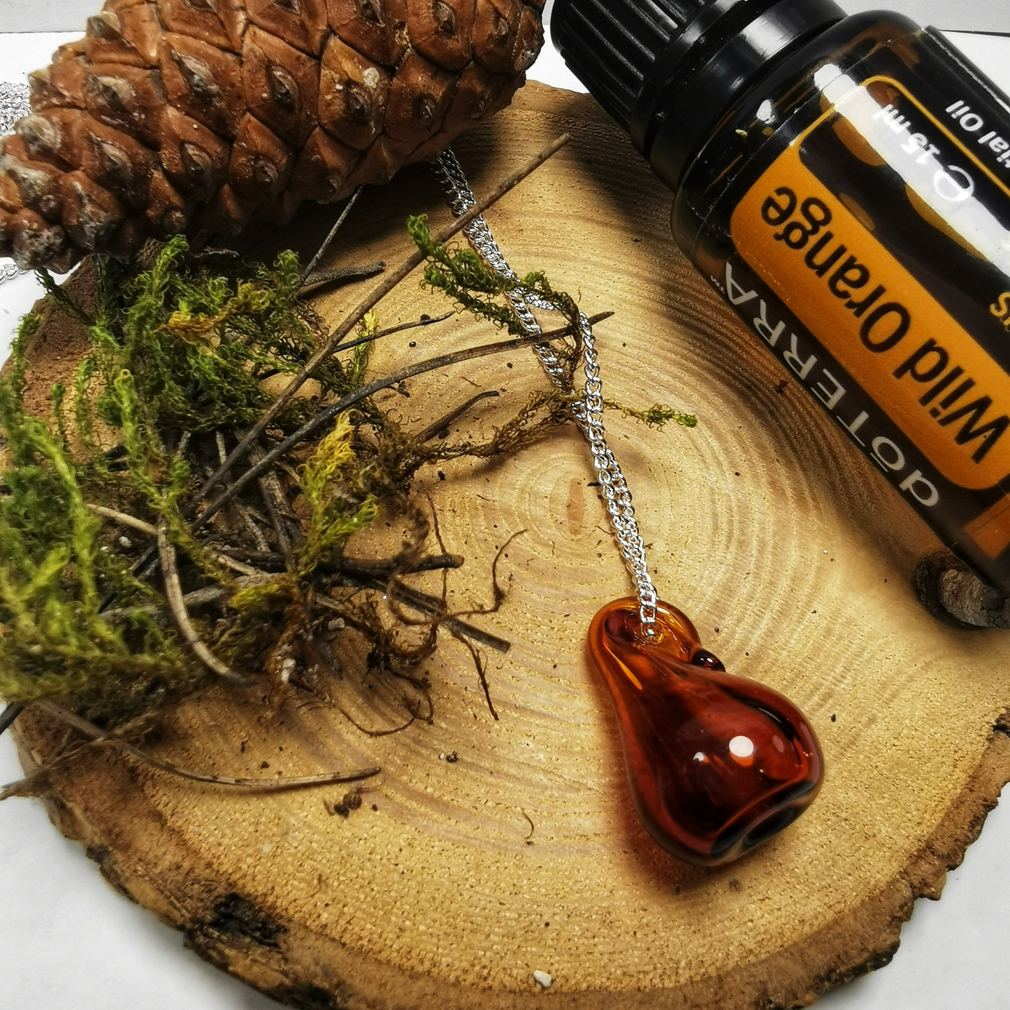 Olfactotherapy® pendant / Essential oil diffuser