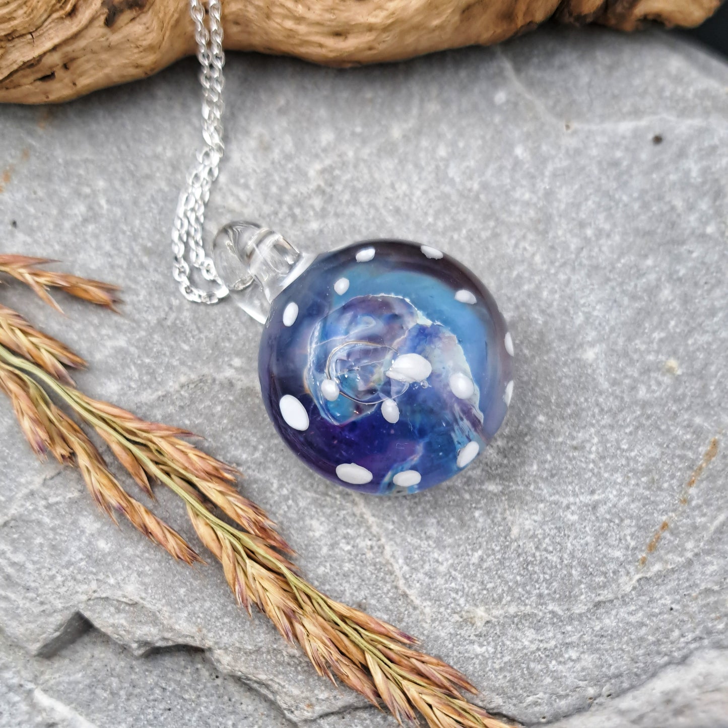 Pendentif unique "REYUS"