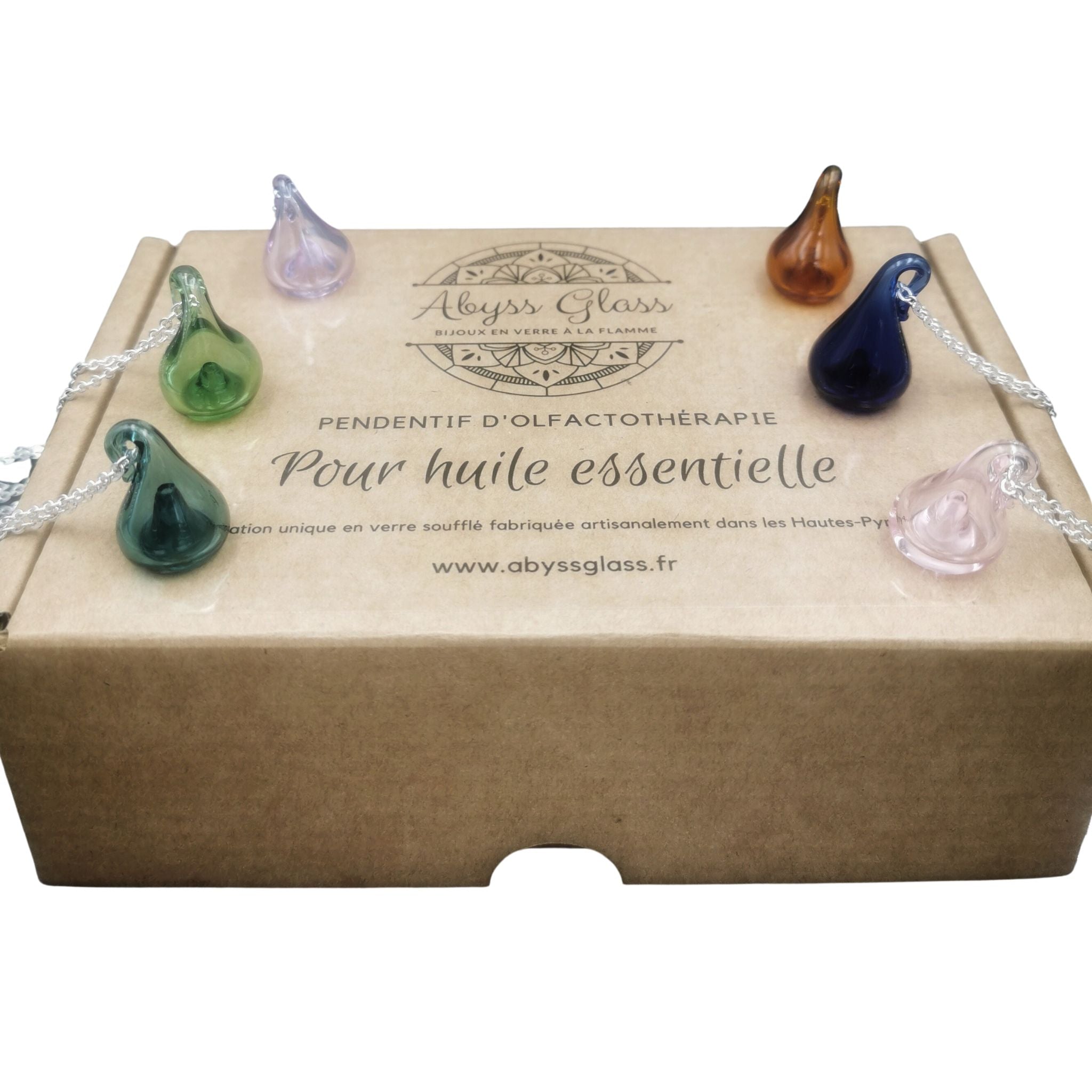 Coffret d'olfactothérapie Abyss Glass : pendentif en verre soufflé, huile essentielle, pipette et livret