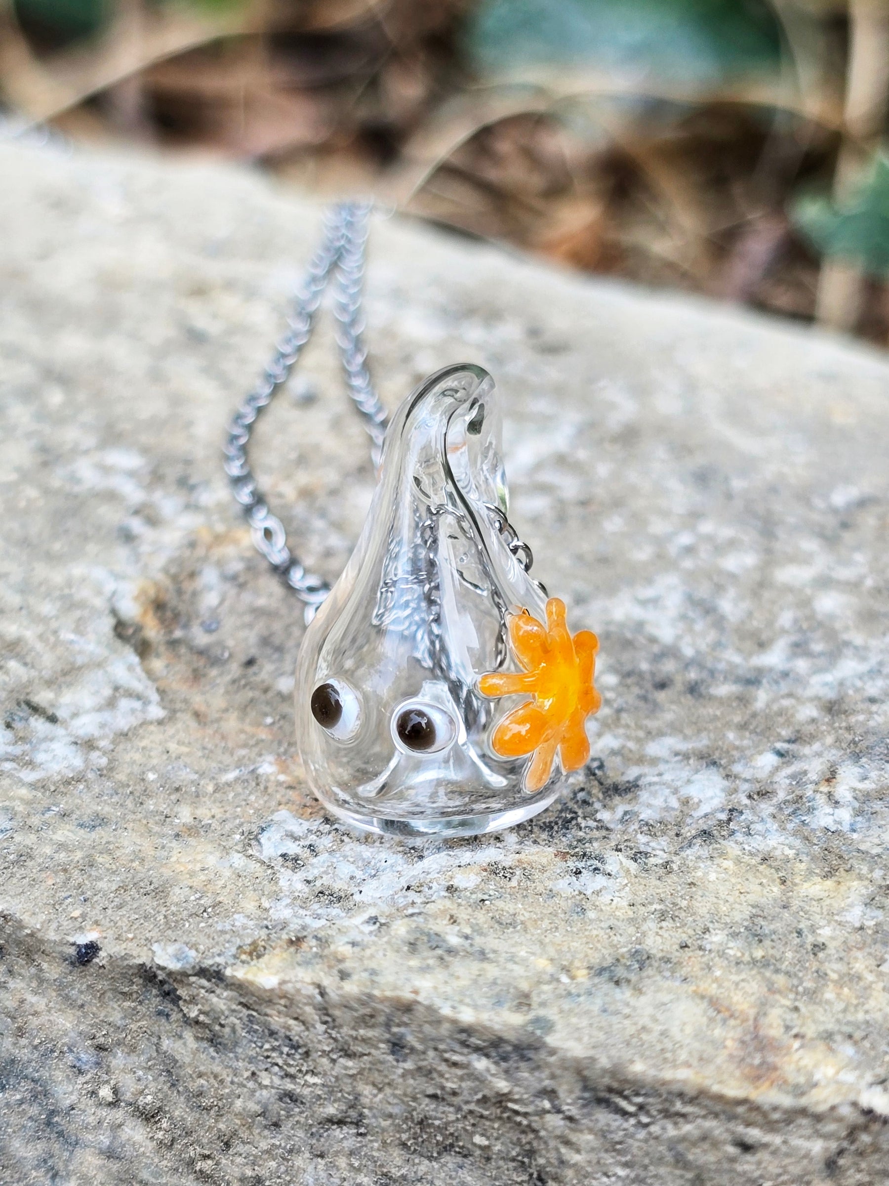 Pendentif d’olfactothérapie P’tite Frimousse avec fleur orange