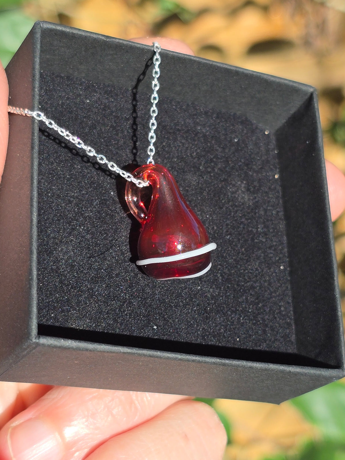Pendentif d'olfactothérapie® - Rouge spirale blanche