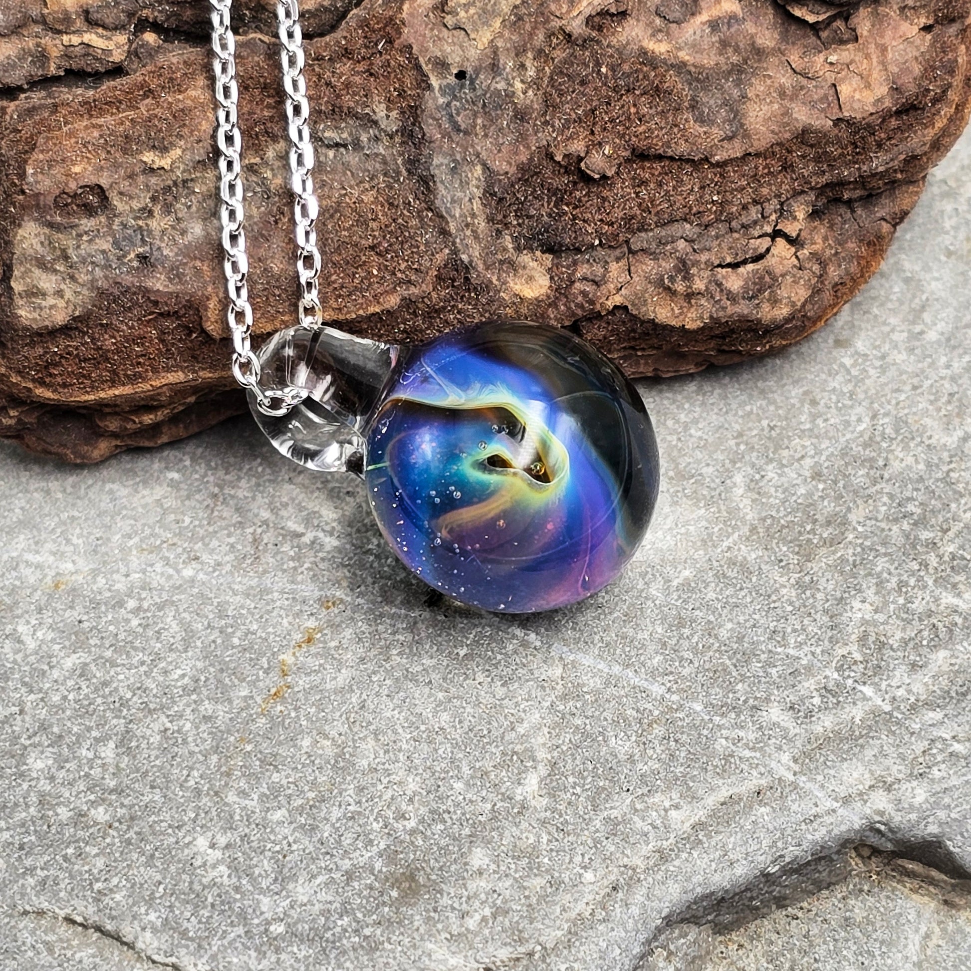 Pendentif Univers Abyss Glass Zylkë