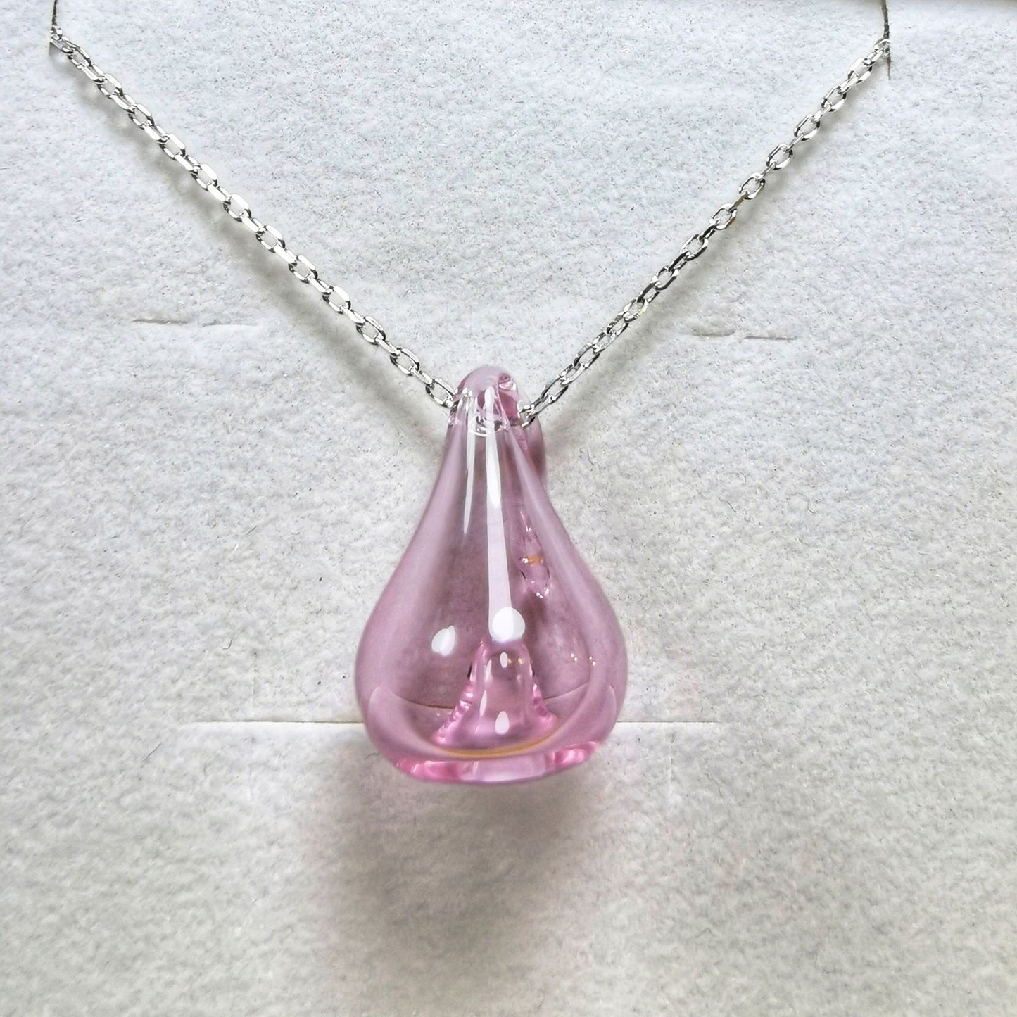 Pendentif d'olfactothérapie Rose Abyss Glass