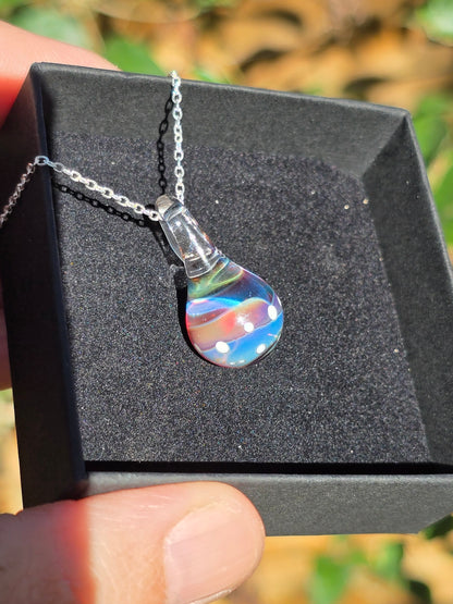 Pendentif Univers goutte