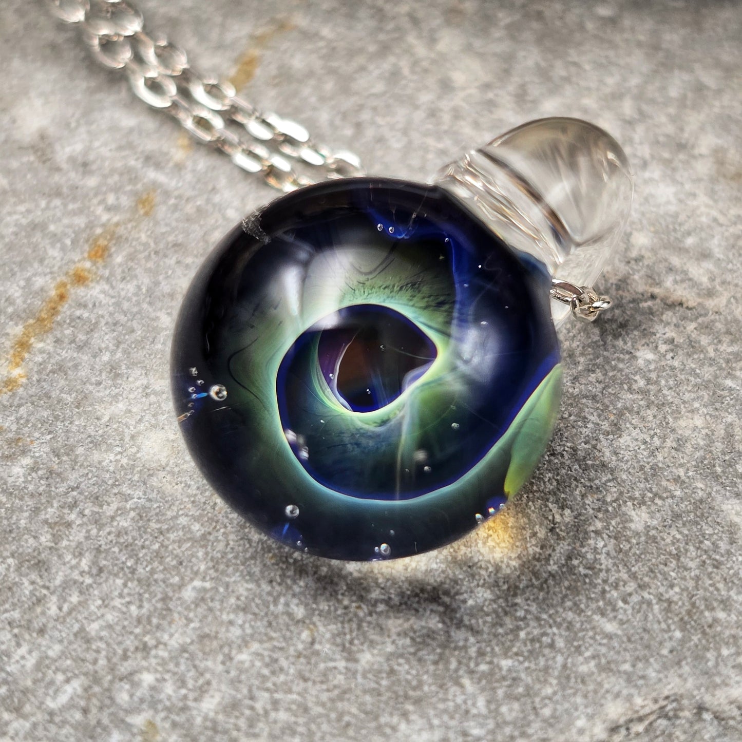 Pendentif Univers "Érèbe"